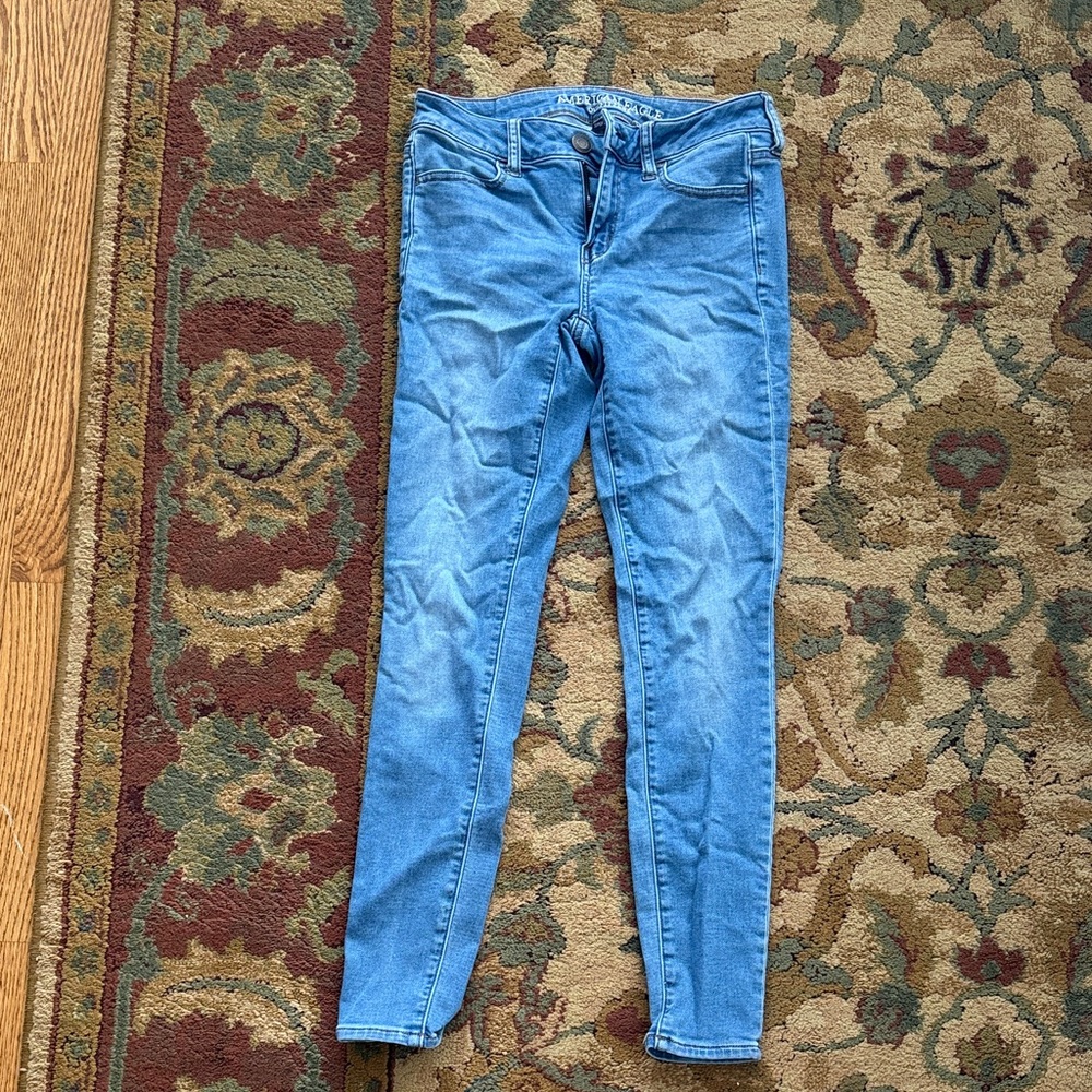 Women’s American Eagle Super Stretch Jeans Size 4 Reg